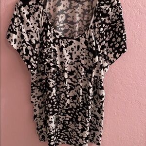 layered cap sleeve plus size top 1X  EUC
